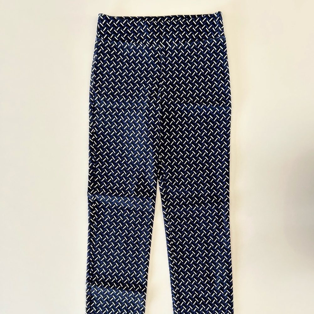 NWT - Margaret M Women’s Black/White/Blue Geometric Slim Pull On Pants Size XS